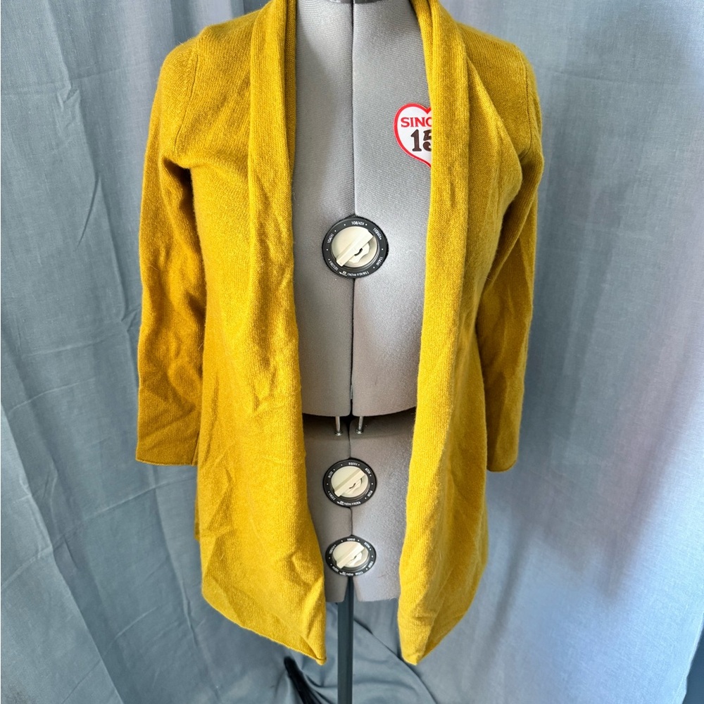 100% Cashmere Yellow Women's Cardigan Sweater